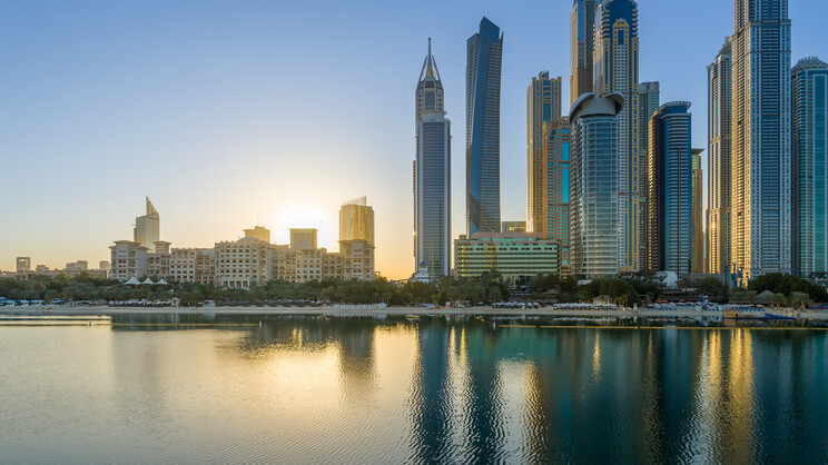 Le Meridien Mina Seyahi Beach Resort & Waterpark